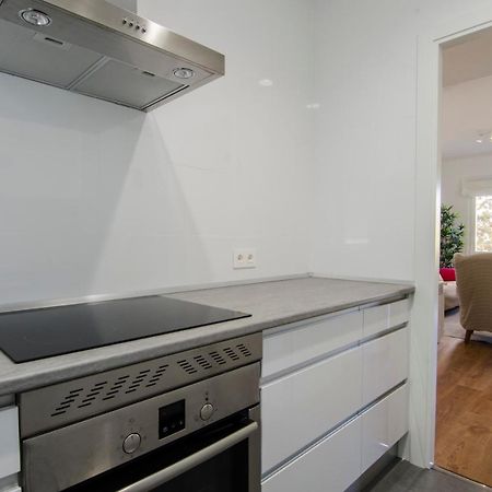 2 Bedrooms 2 Bathrooms Furnished - Bernabeu - Business Area With Terrace - Minty Stay Madrid Exterior foto